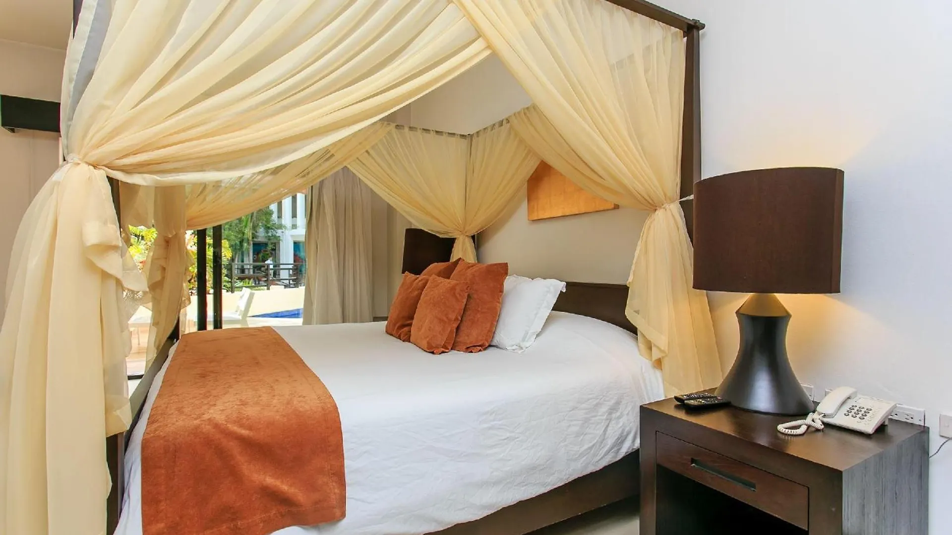 Ata01 Studio With Private Pool Facing The 26Th Street Playa del Carmen Messico