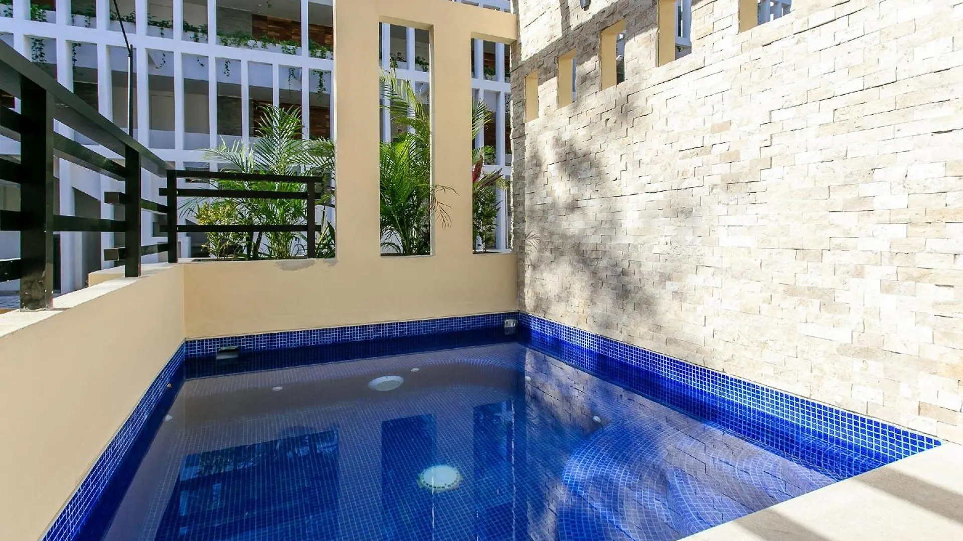 Ata01 Studio With Private Pool Facing The 26Th Street Playa del Carmen Appartamento